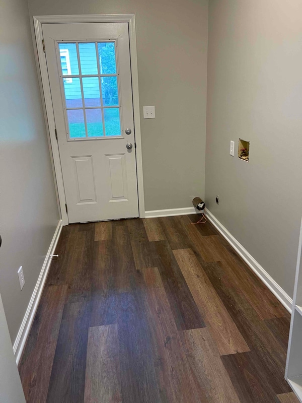 Building Photo - 713 N Mountain St