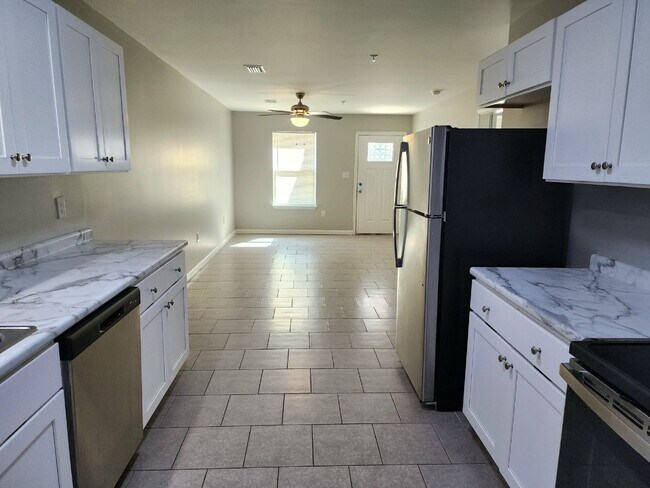 Foto del edificio - Elberta 2/1 close to everything!