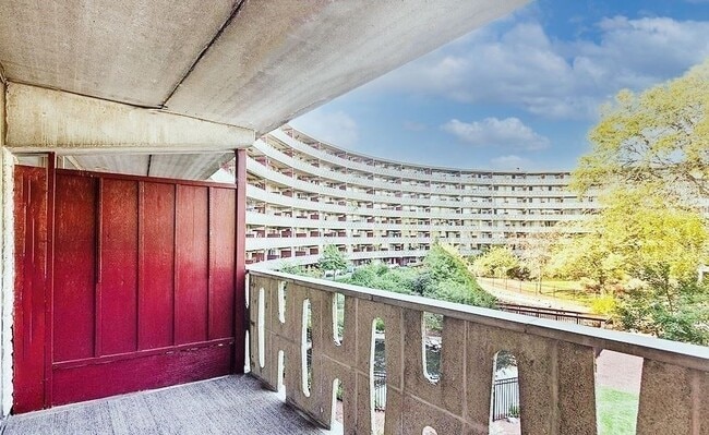 Foto del edificio - 200 Swanton St