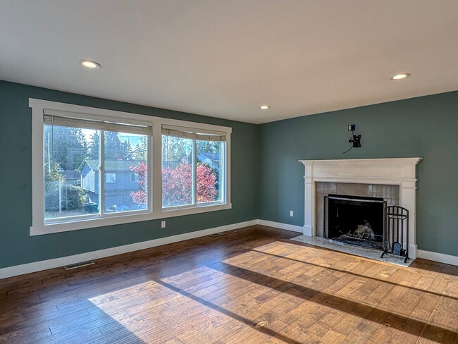 Photo - 9300 NE 132nd Pl House