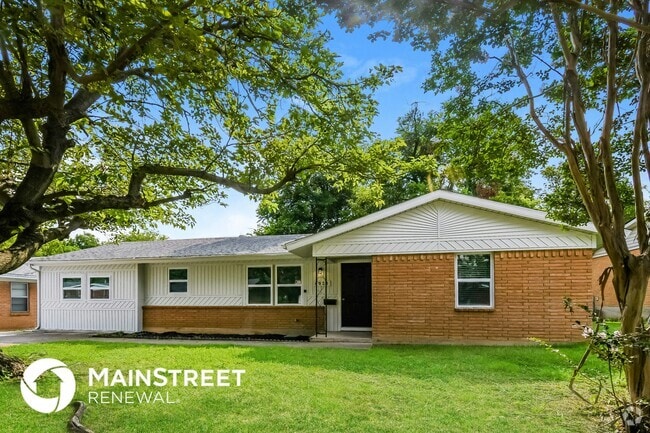 Building Photo - 4921 Rector Ave