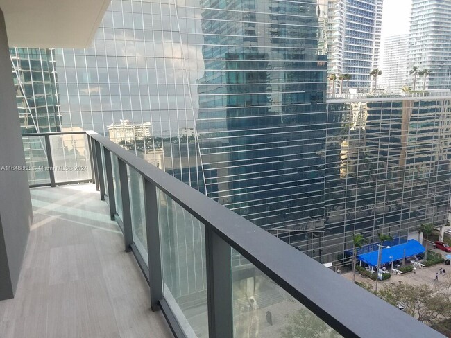 Foto del edificio - 1451 Brickell Ave