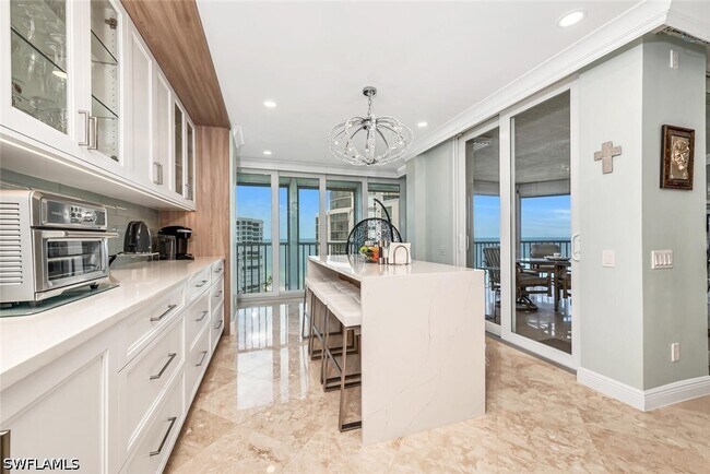 Foto del edificio - 4401 Gulf Shore Blvd N