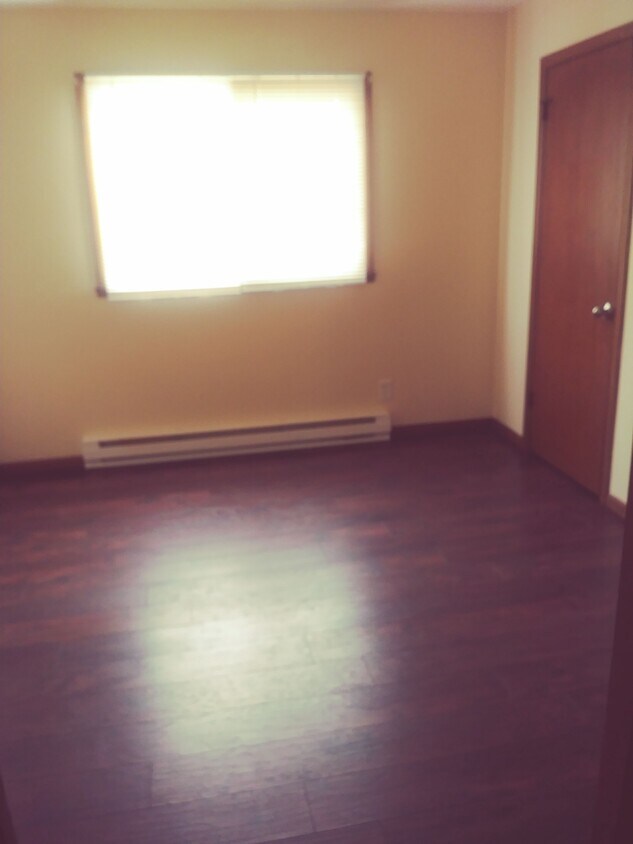 Primary Photo - 1020 Crosby St
