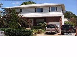 Primary Photo - 457 Staples St