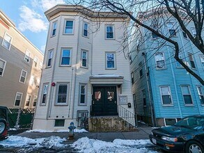 Building Photo - 12-14-14 Marcella St