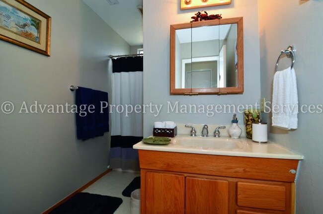 Building Photo - 3 bedroom in San Ramon CA 94583