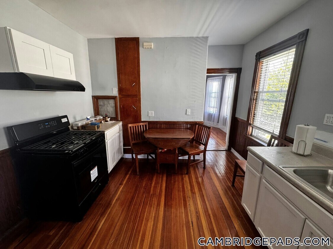 Foto principal - 32 Cedar St