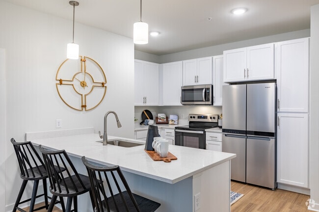 2BR, 2BA - 1099SF (Type B1) - Rosemont Grayson