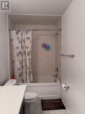 Building Photo - 8 Vanhorne Cl