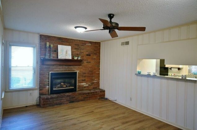 Foto del edificio - 5239 Boswell Ave