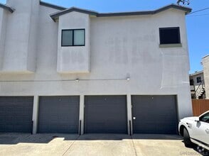 Building Photo - 4435 Marlborough Ave