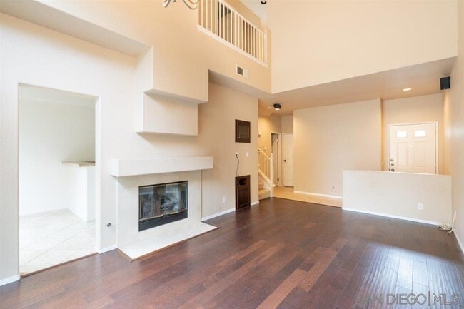 Building Photo - 3781 Ruette De Ville
