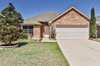 Building Photo - 2853 Cascade Cove Dr