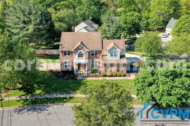 Building Photo - 13017 Weiss Dr
