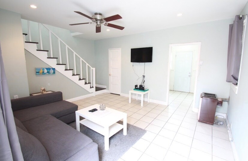 Foto principal - 1033 2nd St