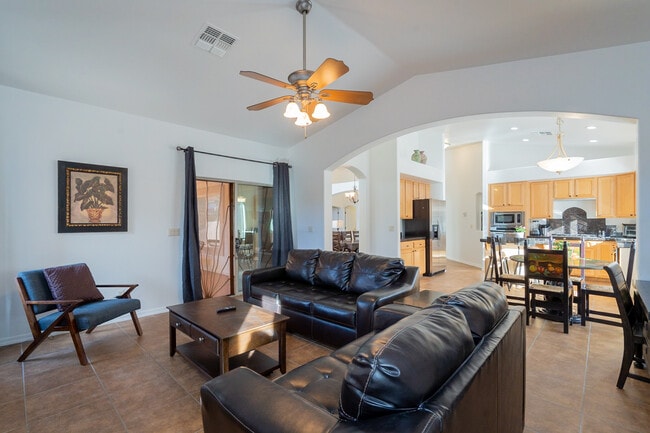 Foto del edificio - 5109 N Pelican River Way