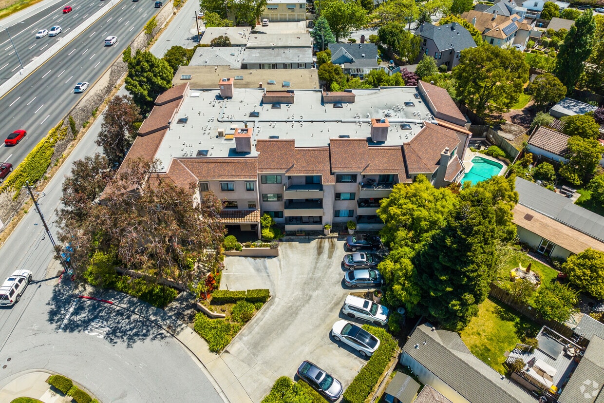 Primary - Morrell Plaza