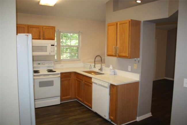 Building Photo - 6309 Rosefinch Ct