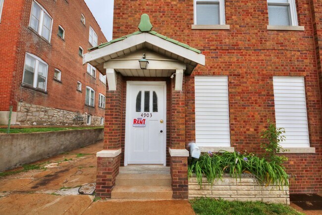 Foto del edificio - 4415-4423 S. Kingshighway Blvd.