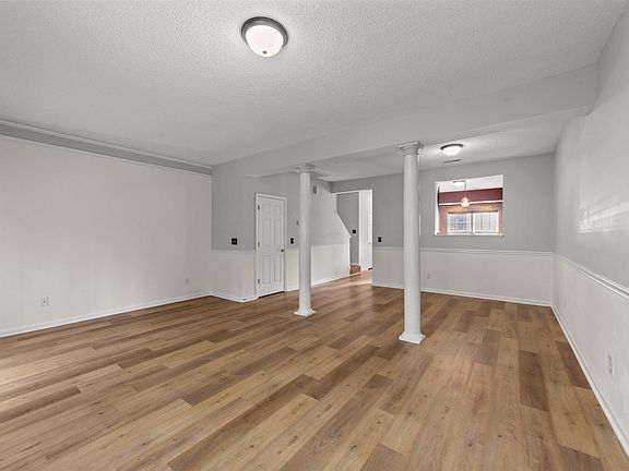 Foto del edificio - 116 Anterbury Dr
