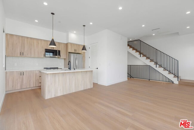 Building Photo - 3839 Wade St