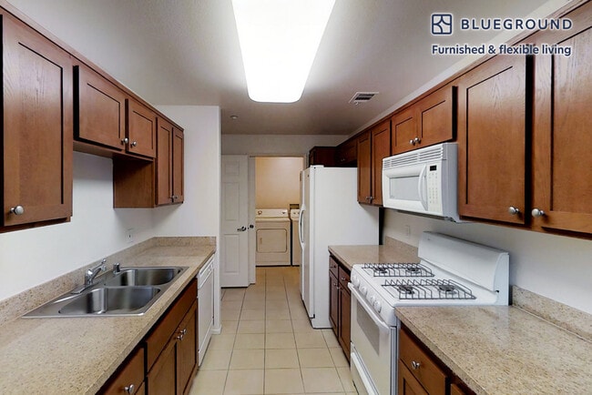 Foto del edificio - 29128 Oak Creek Ln