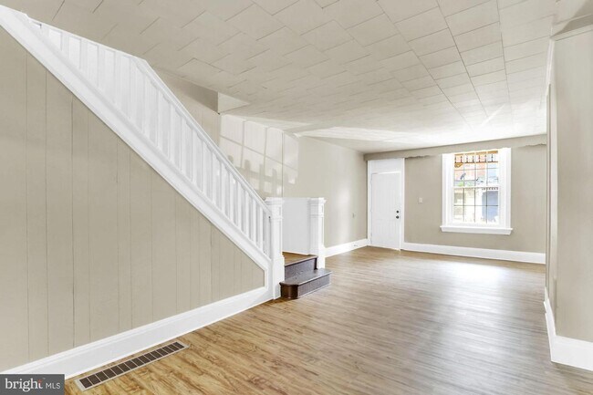 Foto del edificio - Spacious 3 Bedroom, 1 Bath Home in Harrisburg, Pa!