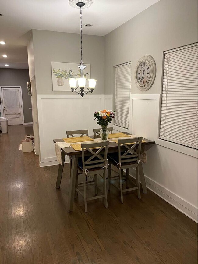 Building Photo - 1718 N Campbell Ave