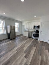 Building Photo - 3847 Terrace St