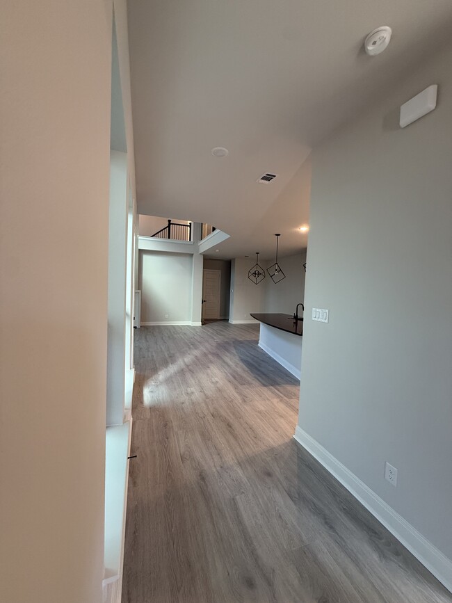 Foto del edificio - 1502 Roundup Way