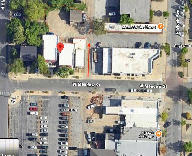 Building Photo - 122 W Meadow St