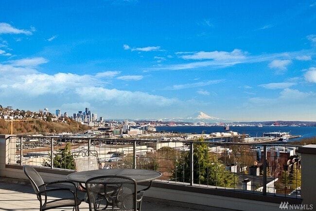 Stunning views from our rooftop - 2200 Thorndyke Ave W