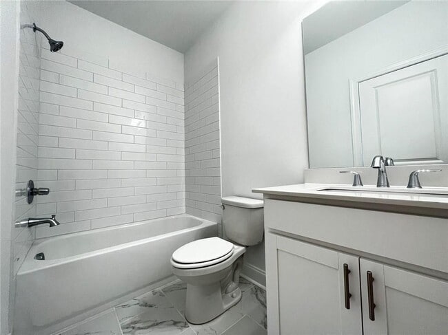 Building Photo - 235 Sims Park Pl.