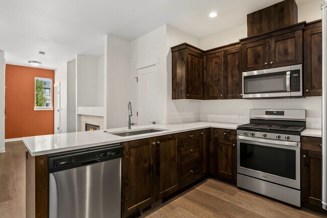 Foto del edificio - 2542 NE Purcell Blvd