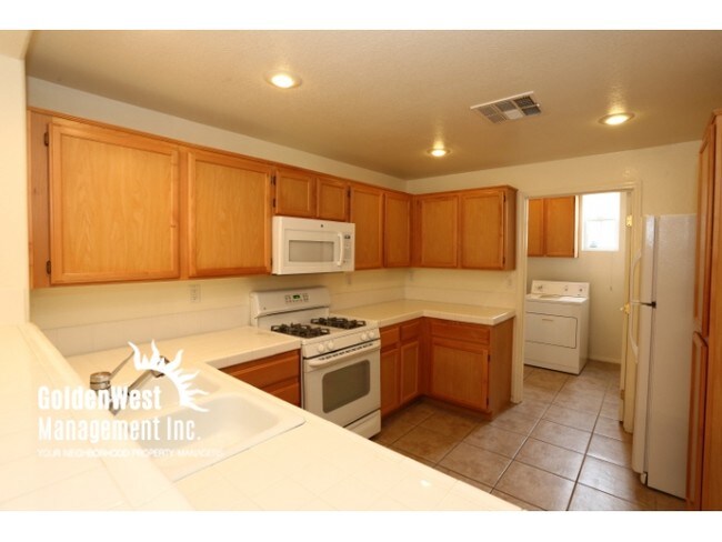 Foto del edificio - 10220 Delray Beach Ave