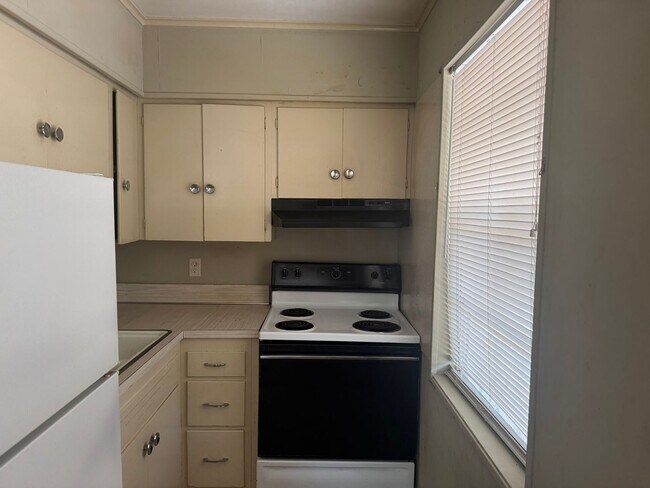 Foto del edificio - 318 E Purdon St