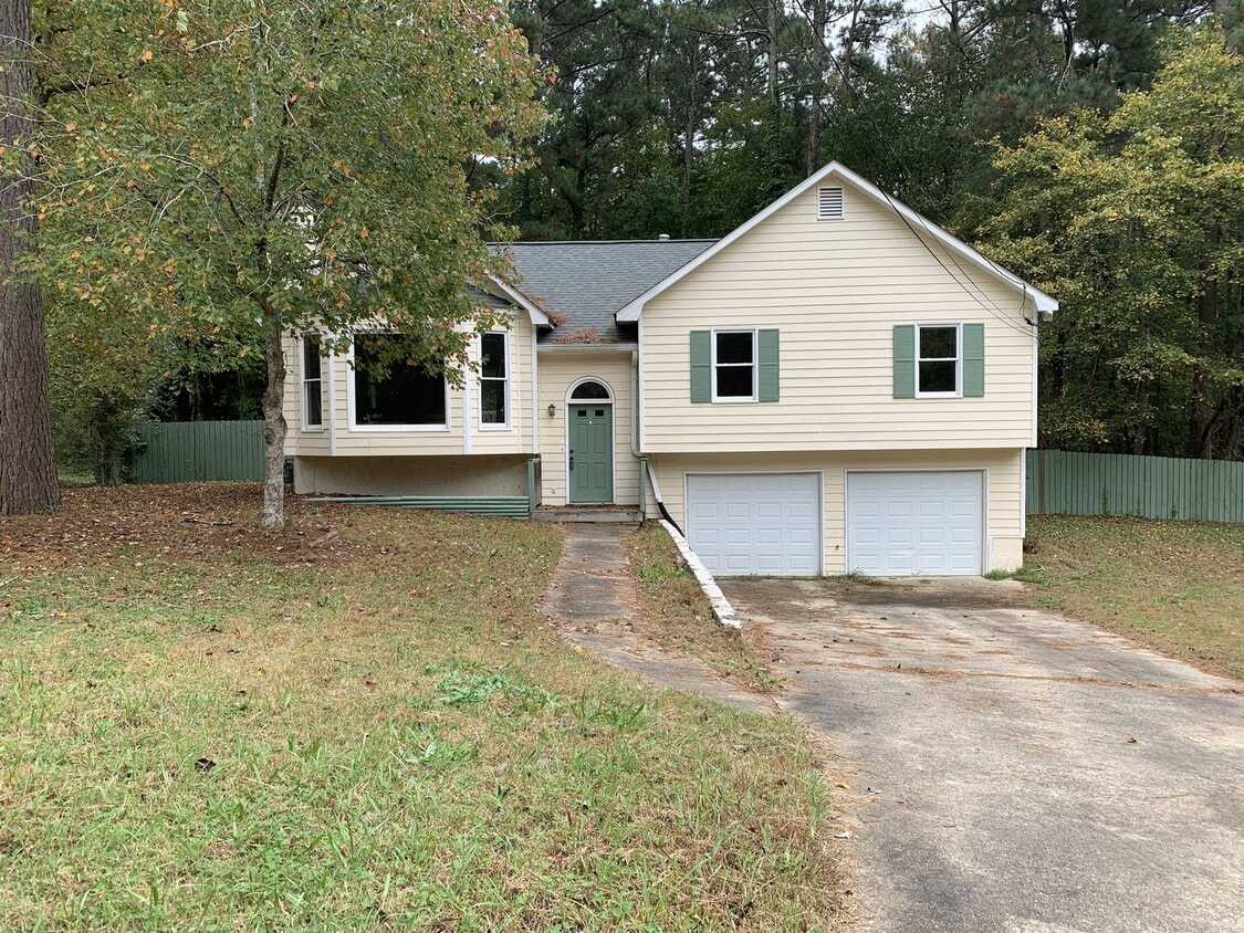 1 Crocker Ln, Hiram, GA 30141 House Rental in Hiram, GA