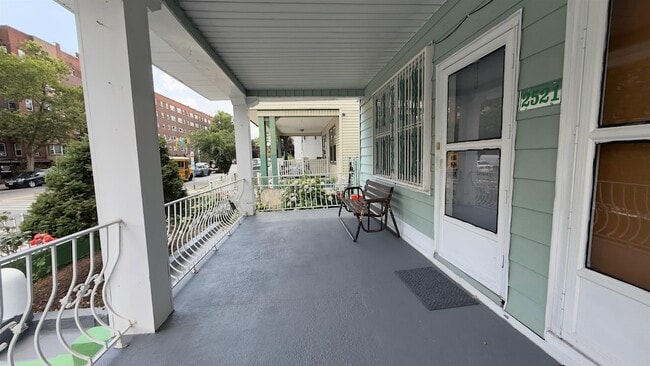 Photo - 2521 John F. Kennedy Blvd House