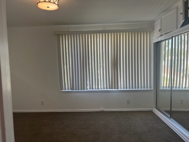 Foto del edificio - 5913 S Fairfax Ave