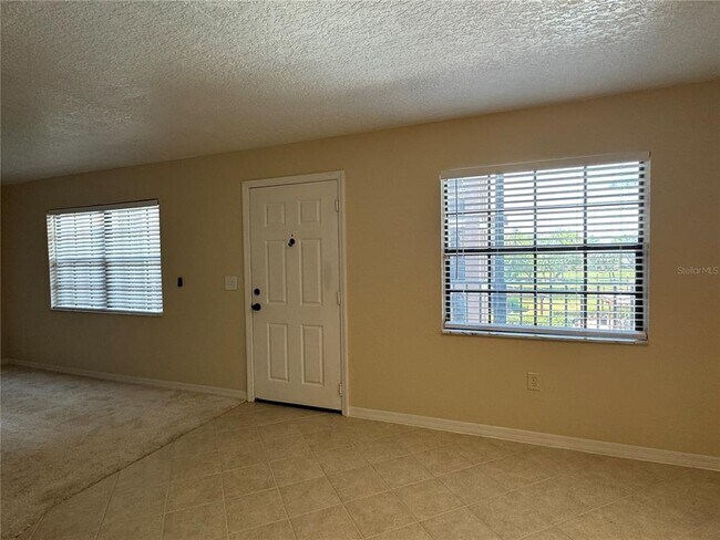 Foto del edificio - 6100 Gulfport Blvd S