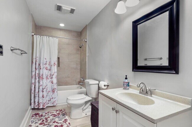 Foto del edificio - 2517 Berrybrook Dr