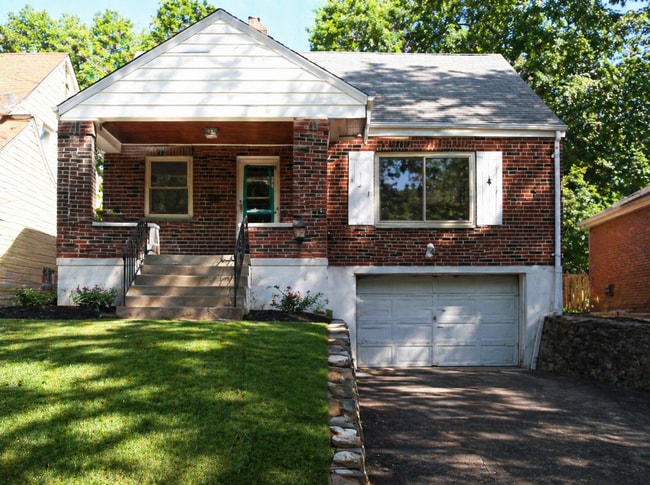 Updated 3 Bed 2 Bath Home - Updated 3 Bed 2 Bath Home