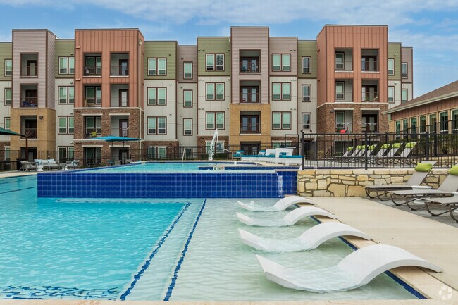 Piscina - Spring Villas- Income Restricted