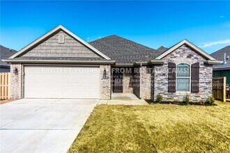 Building Photo - 4530 W Divide Dr