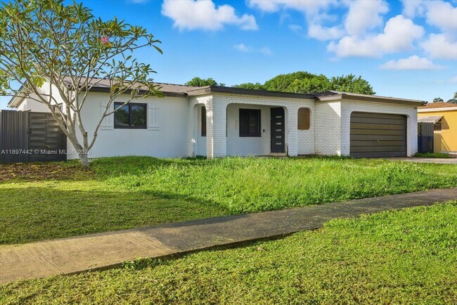 Building Photo - 6948 NW 8th Ct