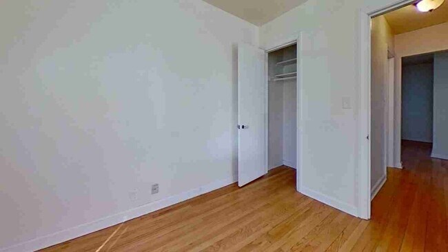 Building Photo - 3118 N 76th St
