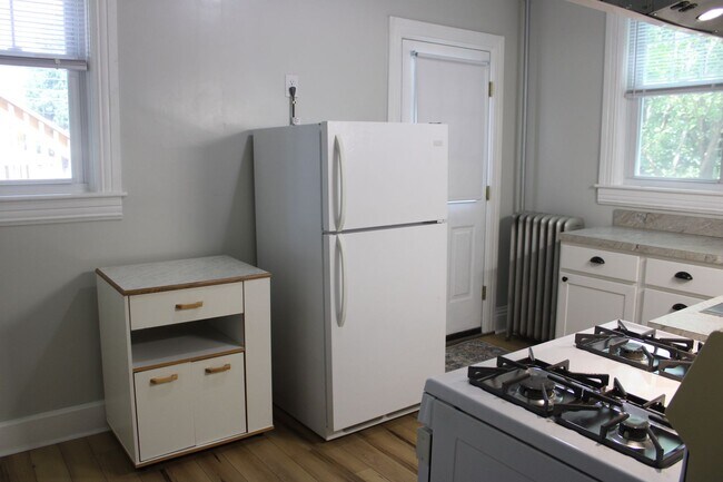 Building Photo - 1403 Second Ave, 1st Fl, York, PA 17403