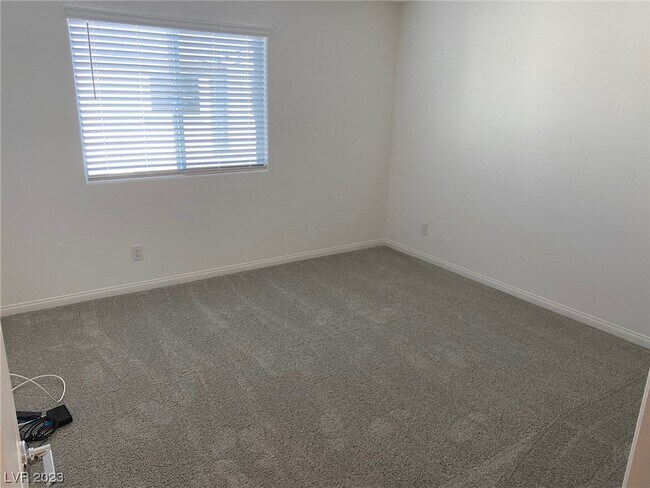 Foto del edificio - 12285 Glass Desert Rd