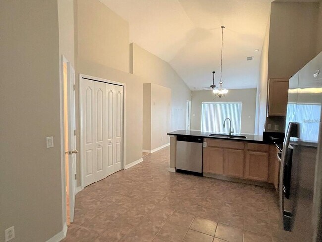 Foto del edificio - 2533 Runyon Cir
